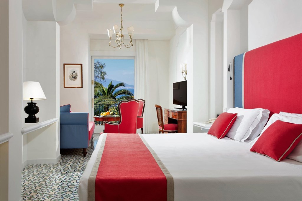 Ambasciatori Grand Hotel: Sorrento Suite Partial Sea View