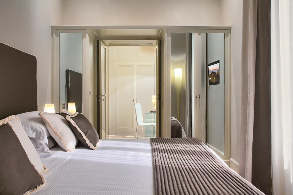 Excelsior Vittoria Grand Hotel: Luxury Apartment 2 Bedrooms