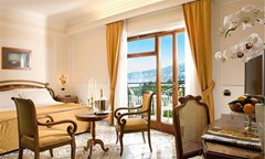 De La Ville Grand Hotel: Double Superior Lateral Sea View - photo 1