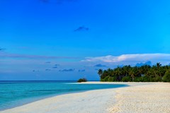 Cocoon Maldives: Beach - photo 1