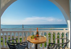 Agoulos Beach Hotel - photo 2