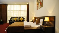 Tomus Hotel - photo 2