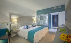 King Evelthon Beach Hotel & Resort - photo 2