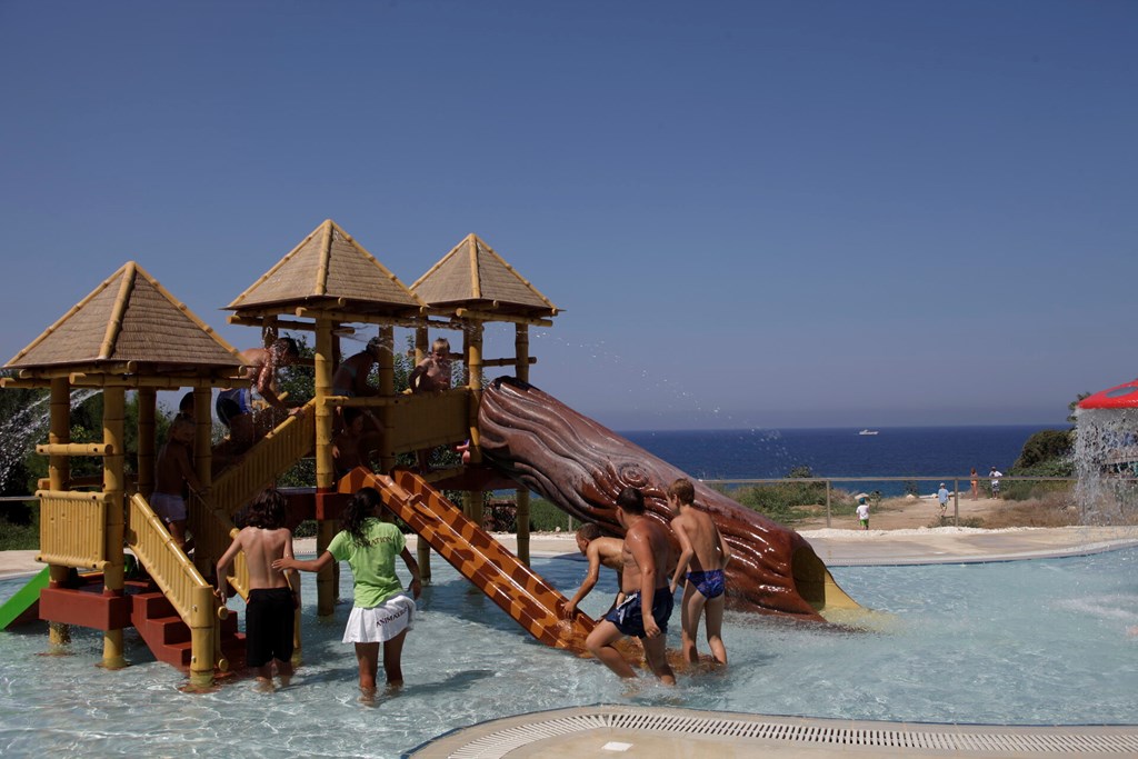 Leonardo Club Laura Beach And Splash Resort