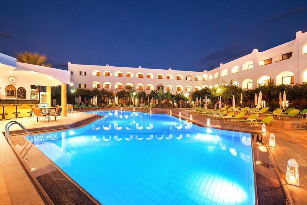 Malia Holidays Hotel