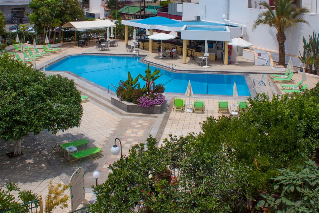 Malia Holidays Hotel