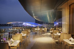 Jumeirah at Etihad Towers: Restaurant - photo 19