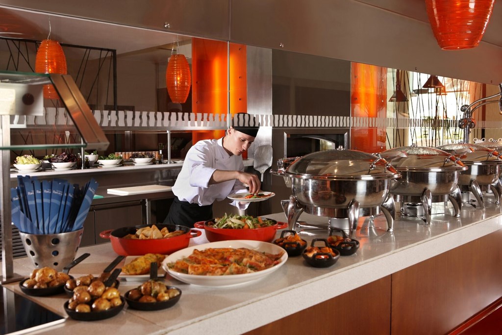 Yas Island Rotana: Restaurant