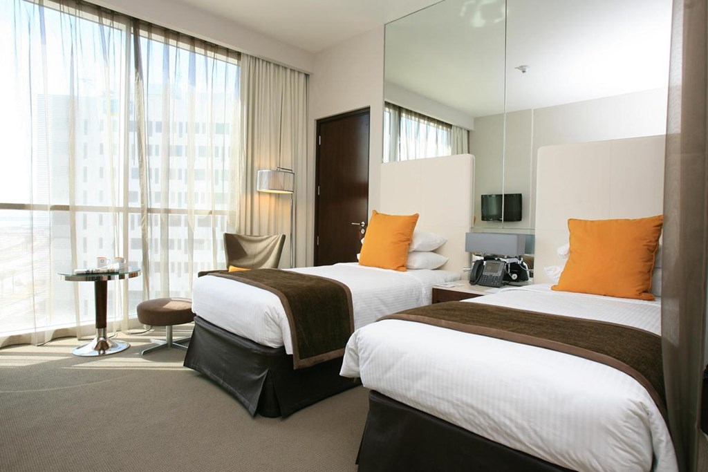 Centro Yas Island: Room