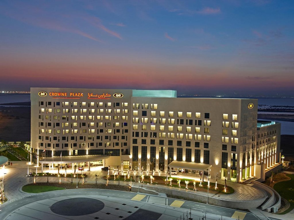 Crowne Plaza Hotel Abu Dhabi Yas Island: Hotel