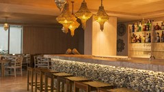 Ajman Saray, A Luxury Collection Resort: Bar - photo 1