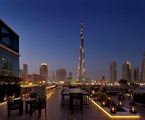 Taj Dubai: Hotel exterior