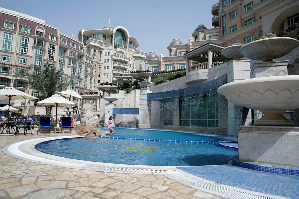 Roda Al Murooj Hotel: Pool