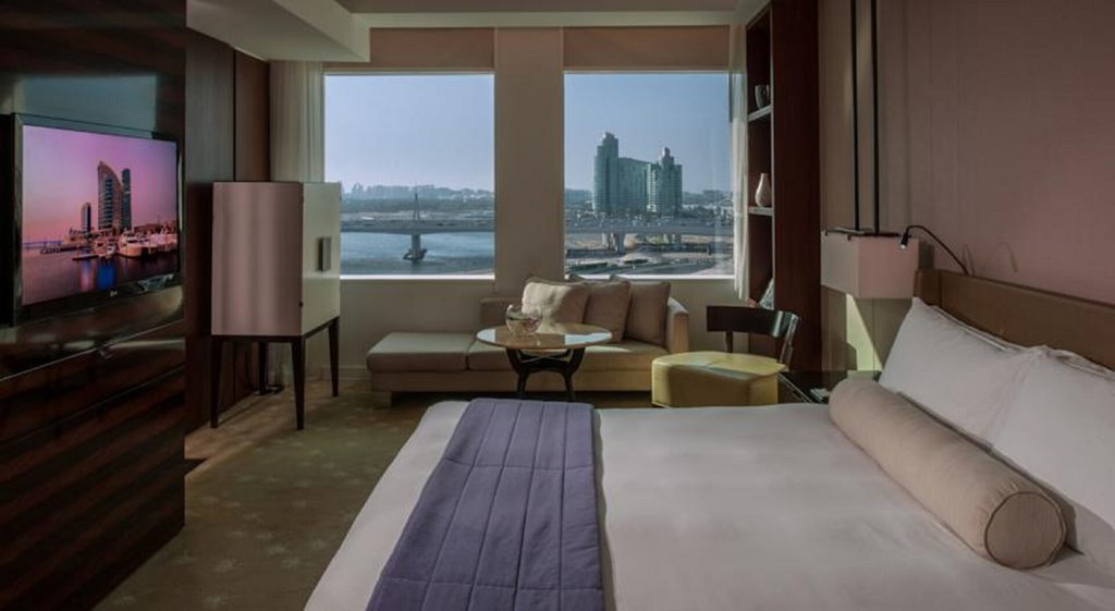 Intercontinental Dubai Festival City