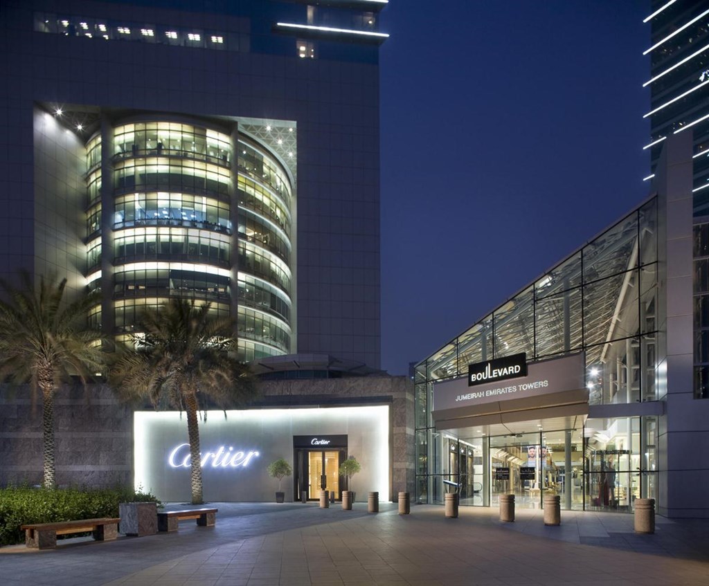 Jumeirah Emirates Towers: Hotel exterior