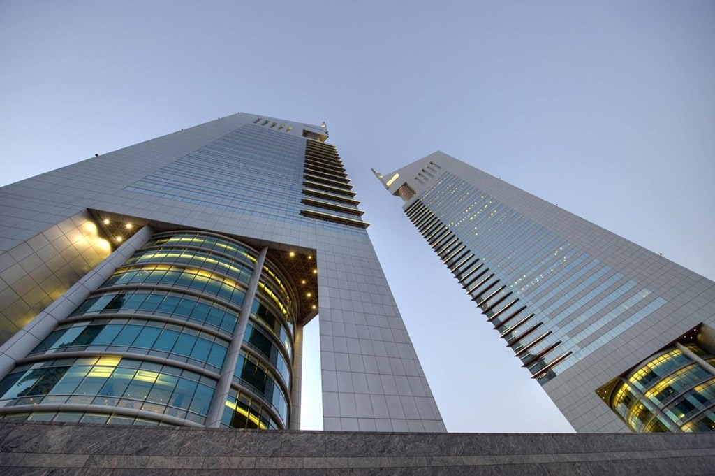 Jumeirah Emirates Towers: Hotel exterior