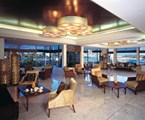 JA Beach Hotel: Lobby