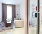 Ramada Plaza Jumeirah Beach: Room