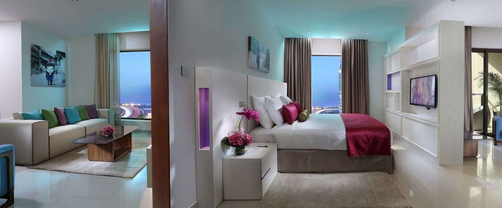 Ramada Plaza Jumeirah Beach: Room