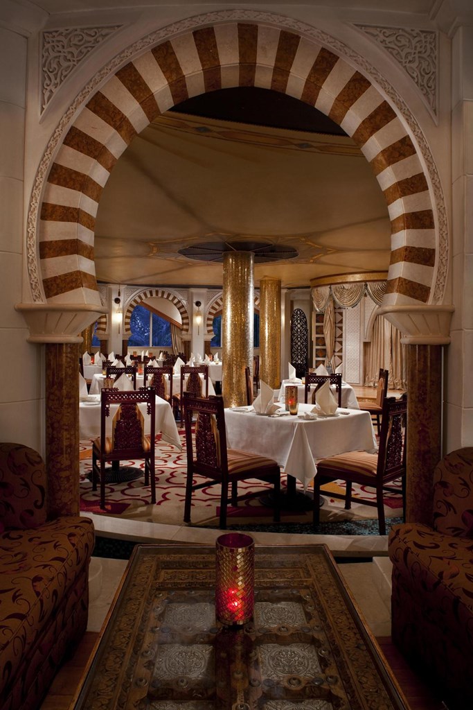 Jumeirah Beach Hotel: Restaurant