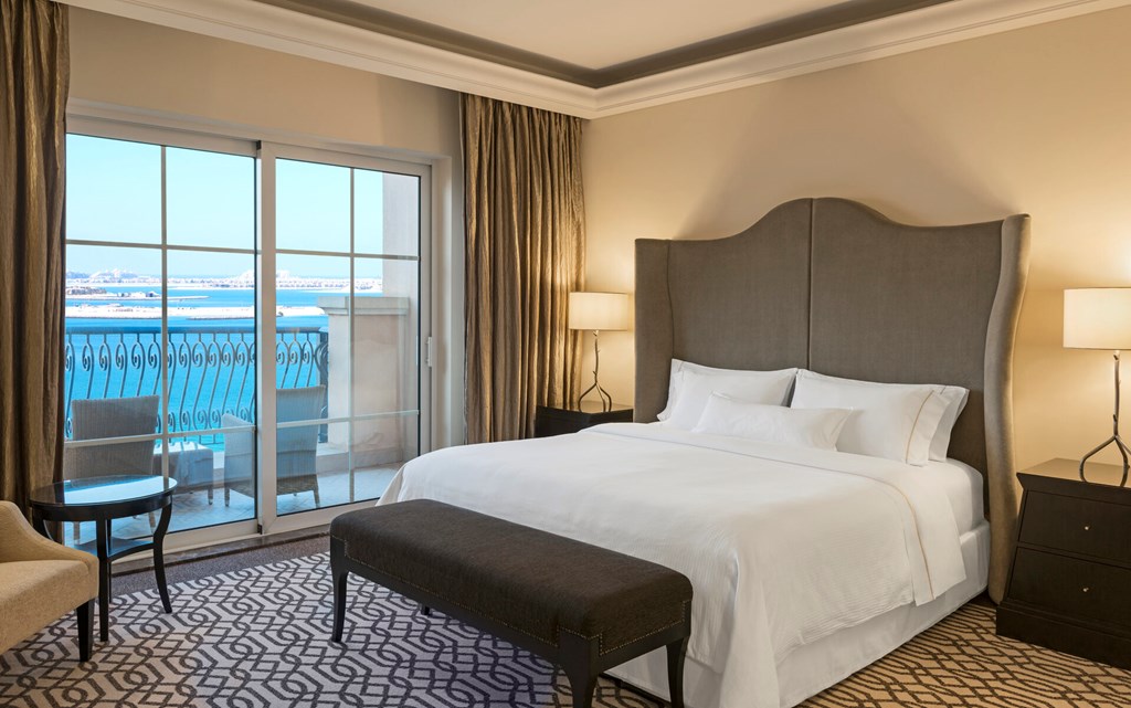 Westin Mina Seyahi Beach Resort & Marina: Room