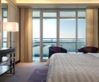 Le Meridien Mina Seyahi Beach Resort & Marina: Room