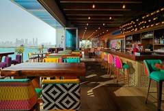 Aloft Palm Jumeirah: Restaurant - photo 28