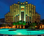 Le Méridien Al Aqah Beach Resort: Hotel exterior