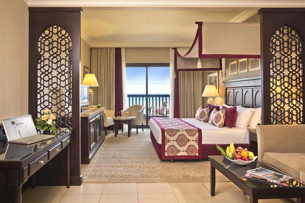 Miramar Al Aqah Beach Resort Fujairah: Room