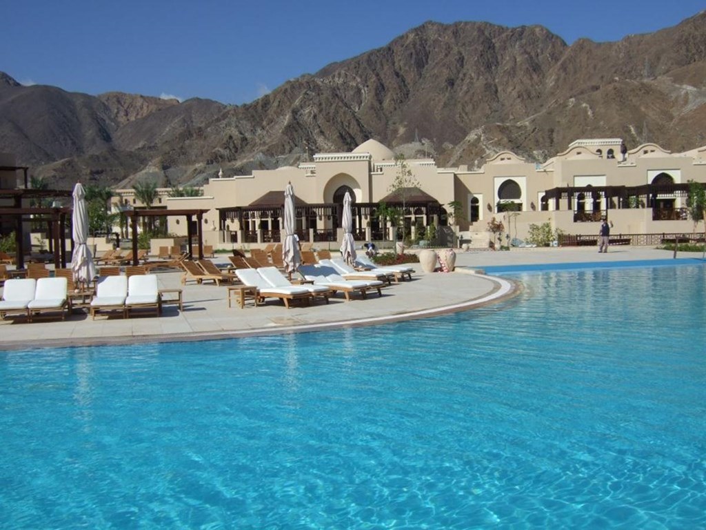 Miramar Al Aqah Beach Resort Fujairah: Pool