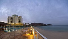Oceanic Khorfakkan Resort & Spa: Hotel exterior - photo 6
