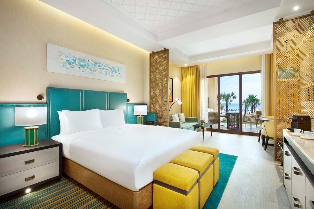 Doubletree By Hilton Resort & Spa Marjan Island: Room