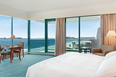 Hilton Ras Al Khaimah Resort & Spa: Room - photo 1