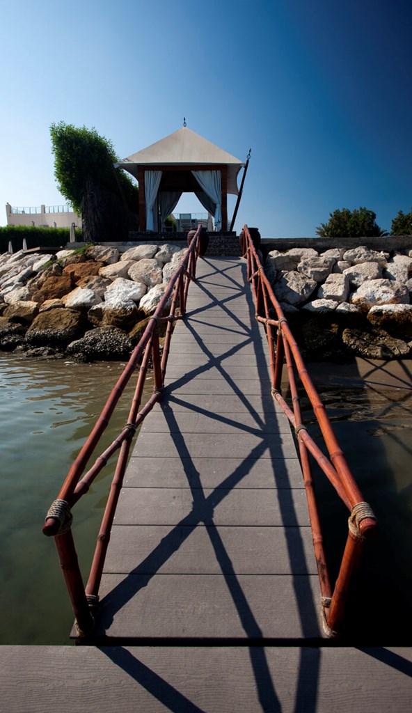 The Ritz-Carlton Ras Al Khaimah, Al Hamra Beach: Hotel exterior