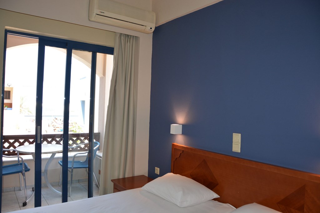 Eleni Beach Hotel