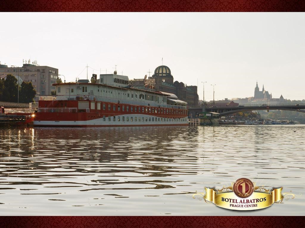 Botel Albatros