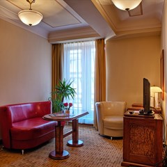 Hotel Majestic Plaza Prague - photo 18