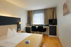 Mercure Hotel Berlin City - photo 94