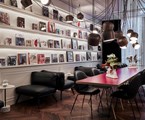 Roomers Munich, Autograph Collection