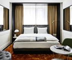 Roomers Munich, Autograph Collection