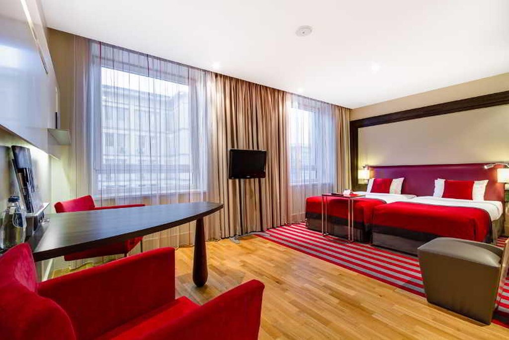 Mercure Warszawa Grand