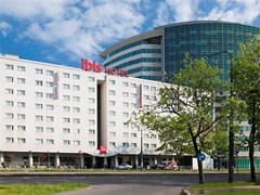 Ibis Warszawa Centrum - photo 13