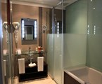 Villa Olimpic@ Suites Hotel and Spa