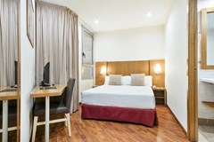 Hotel Aranea - photo 7