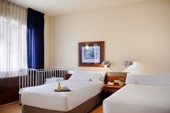 Tres Torres Atiram Hotel - photo 37