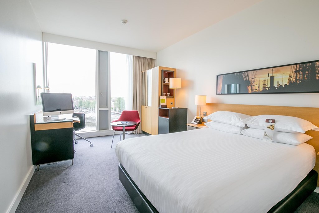 DoubleTree by Hilton Amsterdam Centraal Station