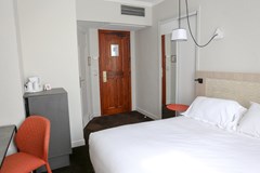 Hotel Vendome - photo 15