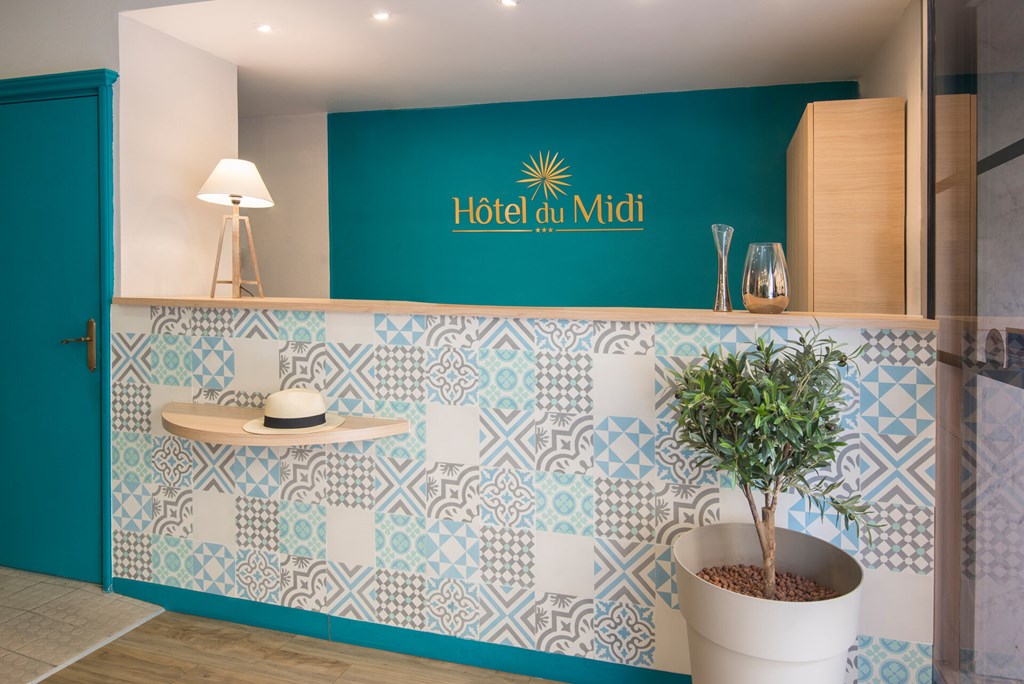 Du Midi Hotel