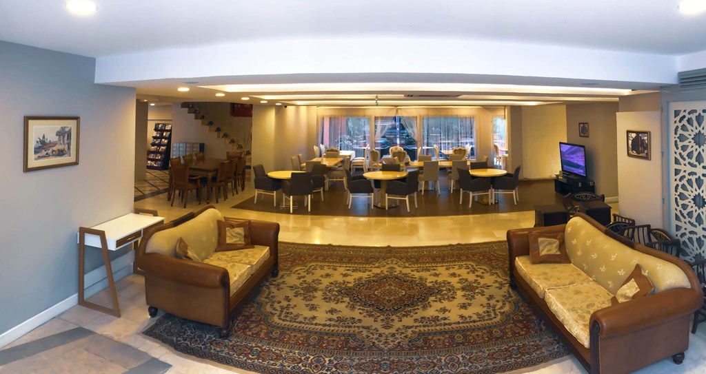 Albatros Premier Hotel: Lobby