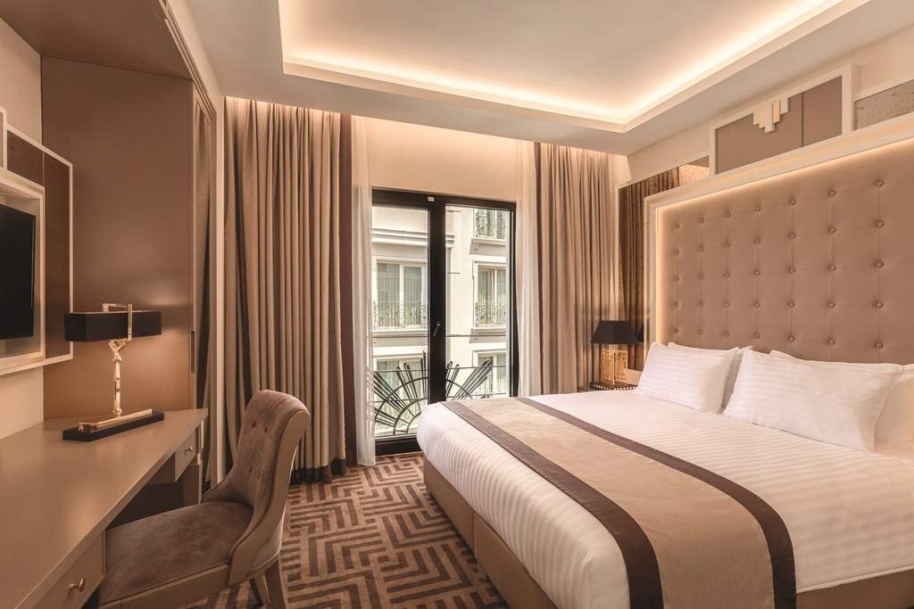 Ramada Hotel & Suites Istanbul Golden Horn